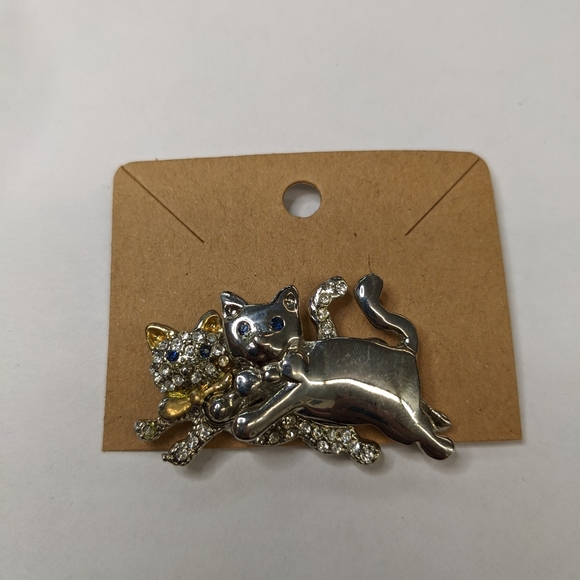 Double Silver & Rhinestone Cat Pin - Picture 2 of 2